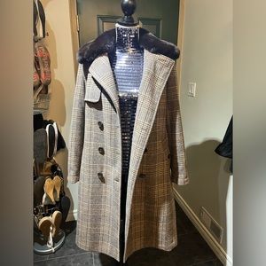 DKNY wool blend plaid coat removable fur collar M